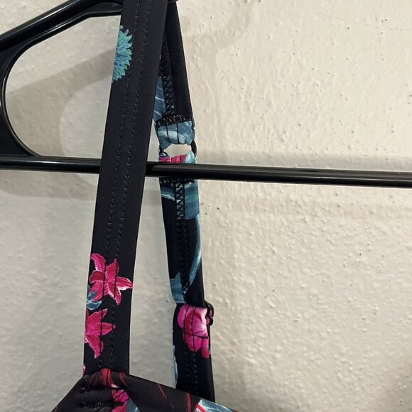 Torrid Swimsuit Top One Piece Floral Tropical Pattern Women 3X - Picture 4 of 11